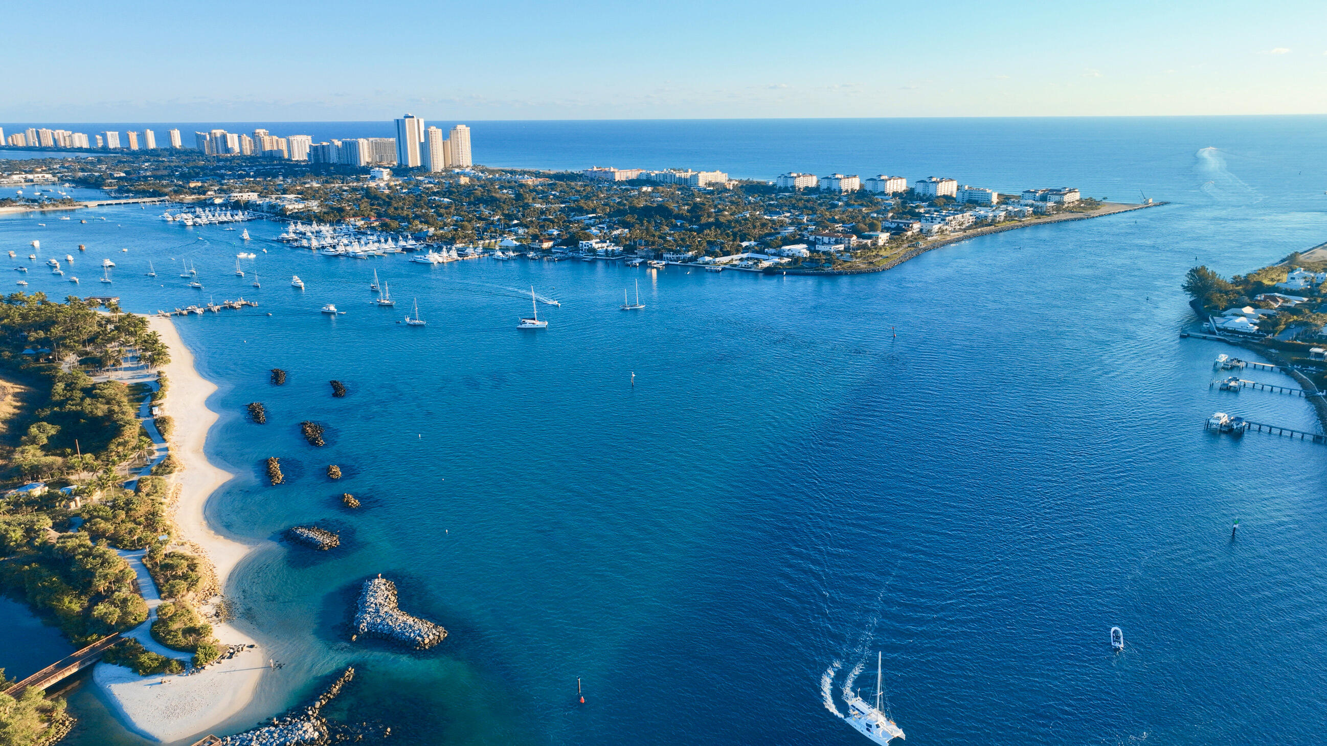 Residential in Palm Beach Shores 5