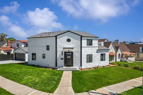 3481 Mount Vernon Dr, View Park, CA, 90008-4935 | Card Image