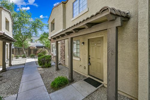 2-2243 W Morten Ave, Phoenix, AZ, 85021-7167 | Card Image