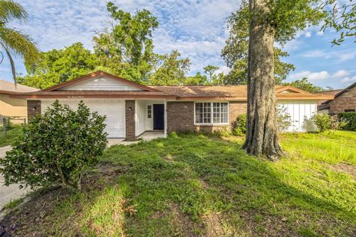 111 Tarrytown Trl, LONGWOOD, FL, 32750-3840 | Card Image