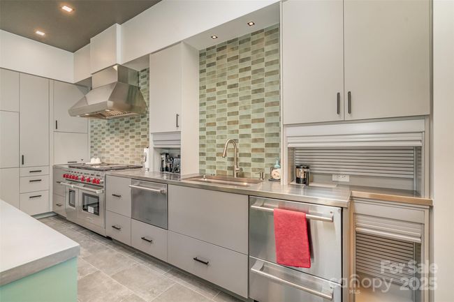 Barista station and appliance garages | Image 15