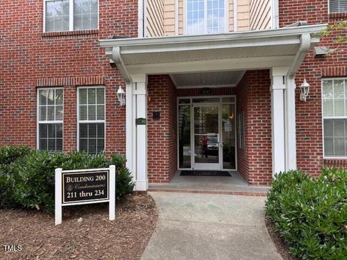 211 Providence Glen Dr, Chapel Hill, NC, 27514-6992 | Card Image