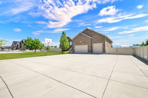5660 S 6800 W, Hooper, UT, 84315-9788 | Card Image