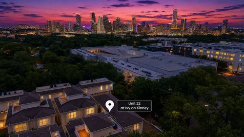 22-1115 Kinney Ave, Austin, TX, 78704-2161 | Card Image