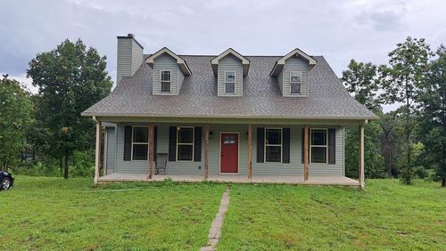899 Flat Rock Rd, Crossville, TN, 38572-1786 | Card Image
