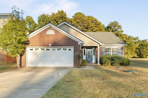 423 Jasmine Dr, Madison, AL, 35757-4602 | Card Image