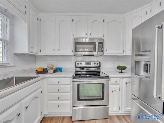214 Shadowbrook Ln Ne, House other with 3 bedrooms, 2 bathrooms and null parking in Huntsville AL | Image 14