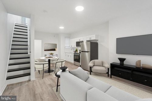 1529 N Hollywood St, PHILADELPHIA, PA, 19121-3631 | Card Image