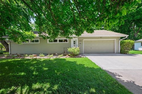 3118 10th Avenue, Leavenworth, KS, 66048 | Card Image