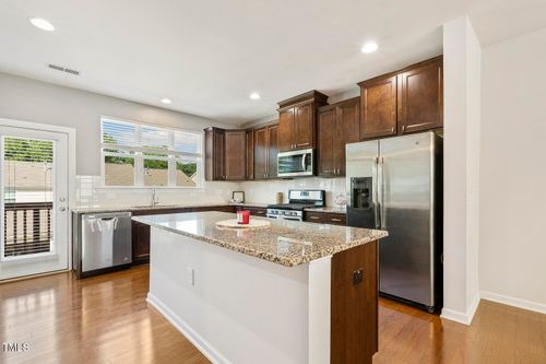 2027 Hayes Ln, Holly Springs, NC, 27540-4487 | Card Image