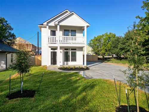 618 Pasler St, College Station, TX, 77840-2035 | Card Image