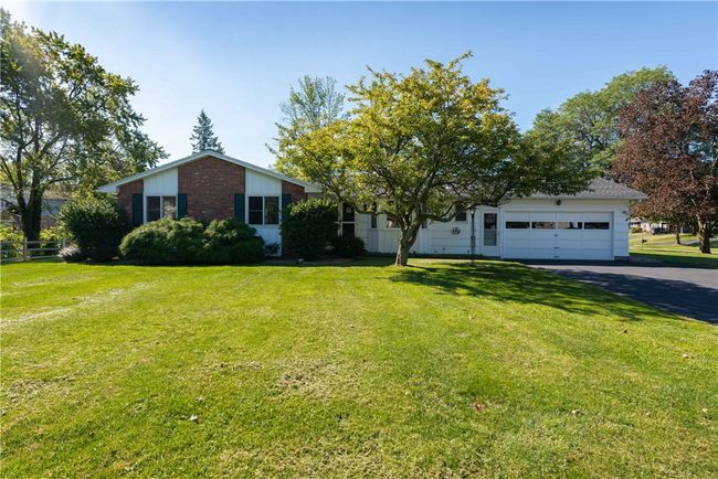8 Kensington Court, House other with 3 bedrooms, 1 bathrooms and null parking in Greece NY | Image 2