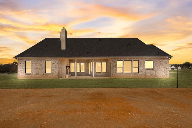 1040 Julian Dr, House other with 4 bedrooms, 3 bathrooms and null parking in Van Alstyne TX | Image 33