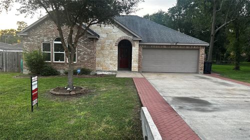 315 Broad Ripple Dr, Huffman, TX, 77336-2875 | Card Image