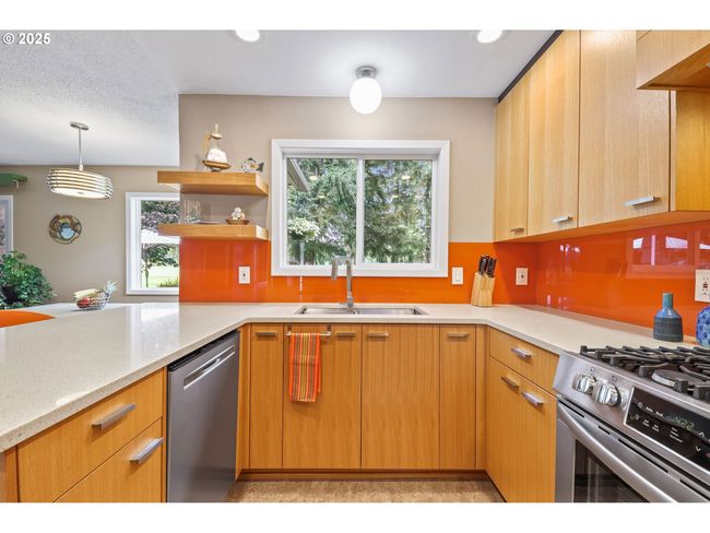 27001 Se Kelso Rd, House other with 4 bedrooms, 2 bathrooms and 2 parking in Boring OR | Image 19