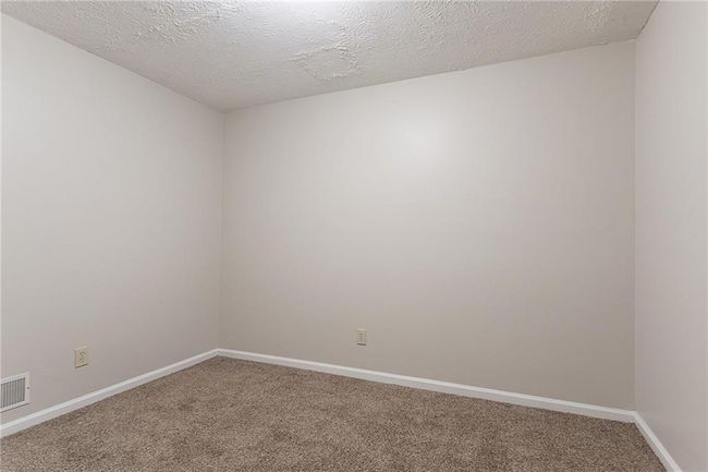 2140 Deer Trl, House other with 3 bedrooms, 2 bathrooms and 4 parking in Suwanee GA | Image 26