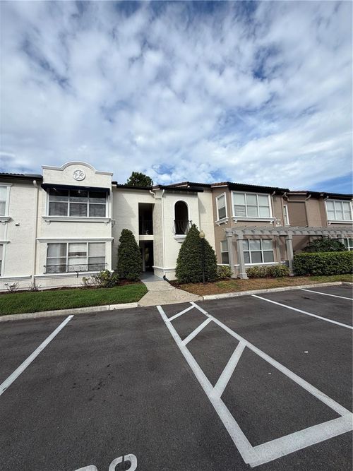 13-5112 Conroy Rd, ORLANDO, FL, 32811-3766 | Card Image