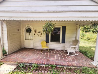 209 Greenwood Ave, House other with 3 bedrooms, 2 bathrooms and null parking in Pennington Gap VA | Image 3