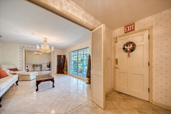1845 N Keene Road, Home with 11 bedrooms, 11 bathrooms and null parking in Clearwater FL | Image 15
