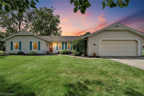 4914 Meadow Moss Ln, North Ridgeville, OH, 44039-2317 | Card Image