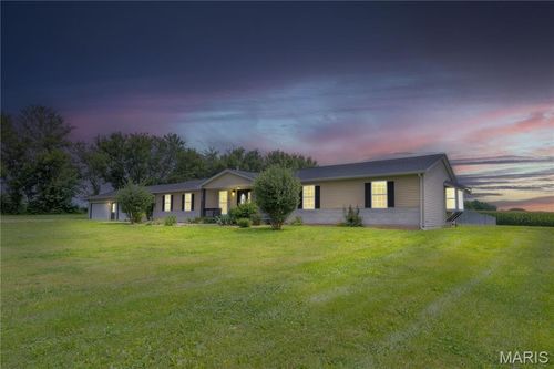 3933 Cherokee Trail, Edwardsville, IL, 62025 | Card Image