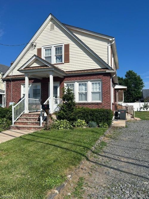 1-66 E Camplain Rd, Manville, NJ, 08835-1400 | Card Image