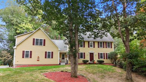 13 Crowe Farm Ln, Norton, MA, 02766-2045 | Card Image