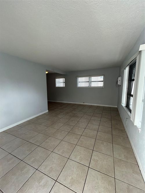 apt-11-408 Ne 7th Ave, Fort Lauderdale, FL, 33301-1277 | Card Image