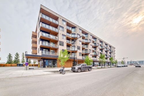 411-8230 Broadcast Avenue Sw, Calgary, AB, T3H6M1 | Card Image