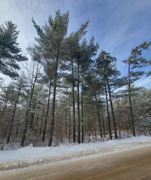 3 Conners Rd, Peru, NY, 12972-5128 | Card Image