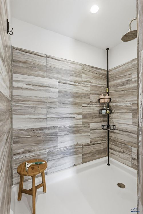 home-119-1661.119 E Philadelphia, Rapid City, SD, 57703 | Card Image