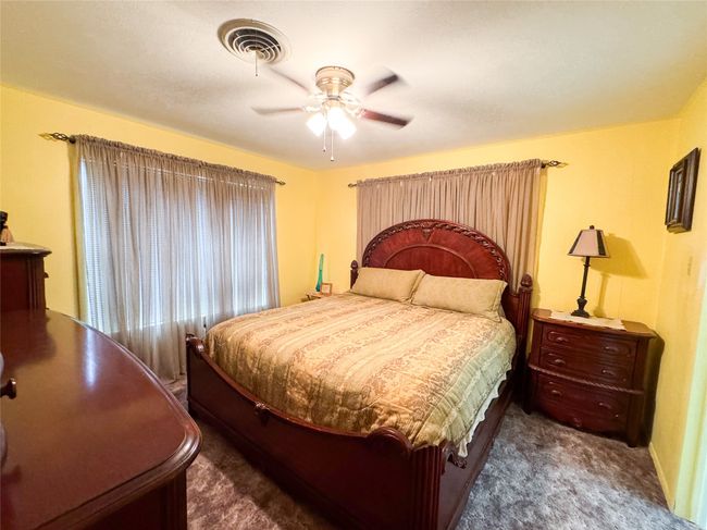 1001 N Avenue H, House other with 3 bedrooms, 3 bathrooms and null parking in Haskell TX | Image 27