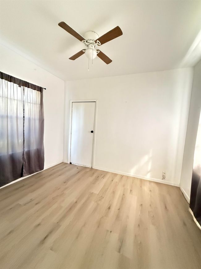 627 - 625 E Pipkin St, House other with 2 bedrooms, 1 bathrooms and null parking in Beaumont TX | Image 28