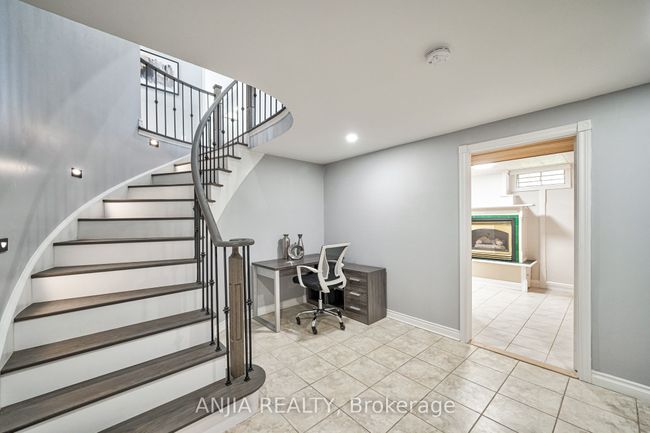 566 Rosebank Rd, House other with 5 bedrooms, 4 bathrooms and 4 parking in Pickering ON | Image 16