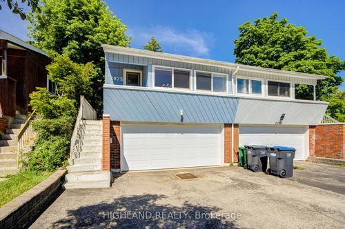 2075 S Millway, Mississauga, ON, L5L1R4 | Card Image