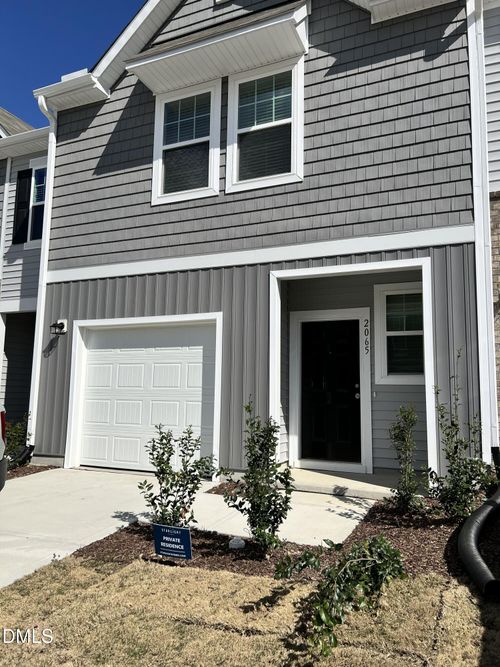 2065 Glen Crossing Dr, Durham, NC, 27704-4820 | Card Image