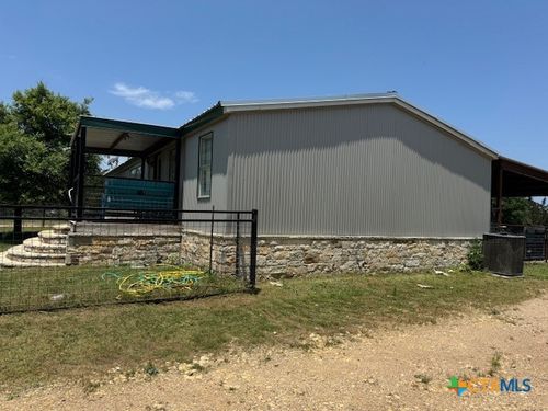 7100 County Road 330, Bertram, TX, 78605-4095 | Card Image