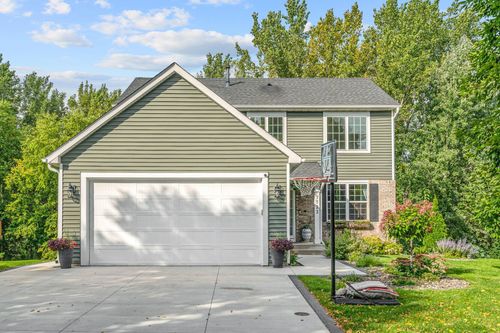 7722 Everest Ln N, Maple Grove, MN, 55311-1810 | Card Image