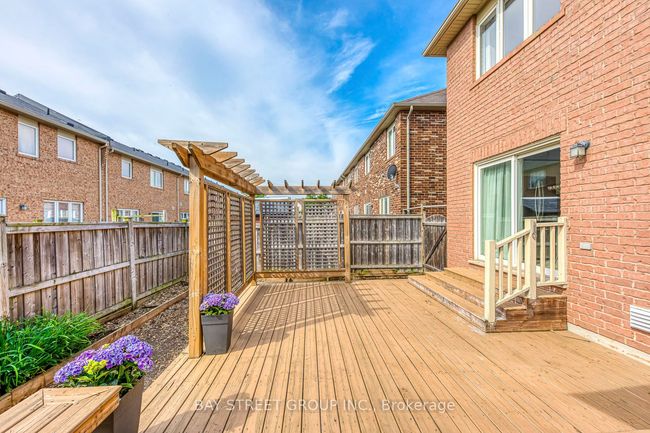 75 Finney Terr, House attached with 3 bedrooms, 3 bathrooms and 1 parking in Milton ON | Image 45