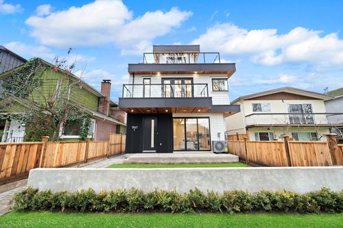 1-1967 E 13th Ave, Vancouver, BC, V5N2C3 | Card Image