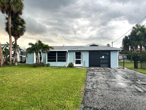5435 Quist Dr, PORT RICHEY, FL, 34668-6339 | Card Image