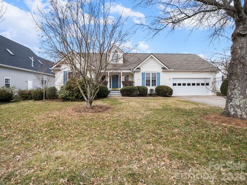 127 Kingfisher Ln, Mills River, NC, 28759-7709 | Card Image
