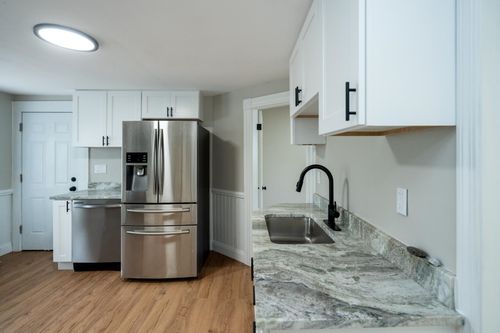 1-124 Huntington Ave, Manchester, NH, 03109-4106 | Card Image