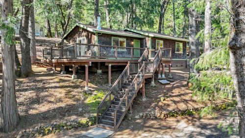17028 Banner Quaker Hill Rd, Nevada City, CA, 95959-8823 | Card Image