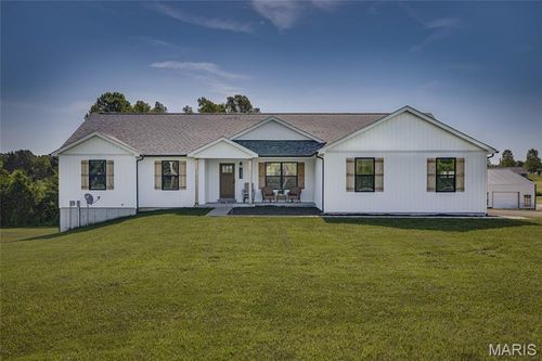 18024 Heritage Dr, Farmington, MO, 63640-8225 | Card Image