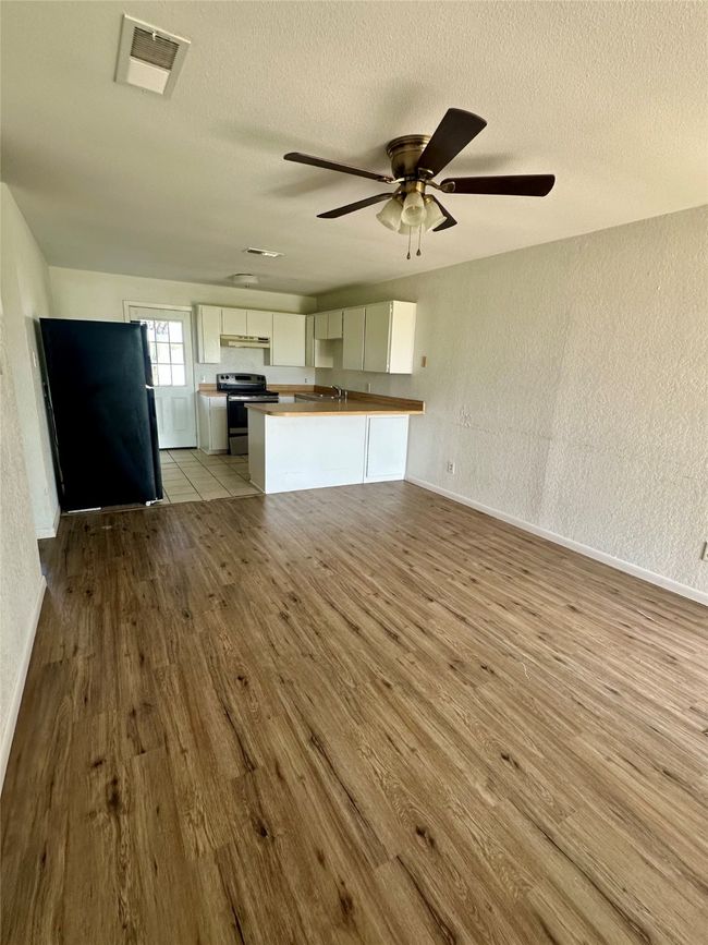 122 Don Propp Rd, Home with 2 bedrooms, 1 bathrooms and null parking in Azle TX | Image 6