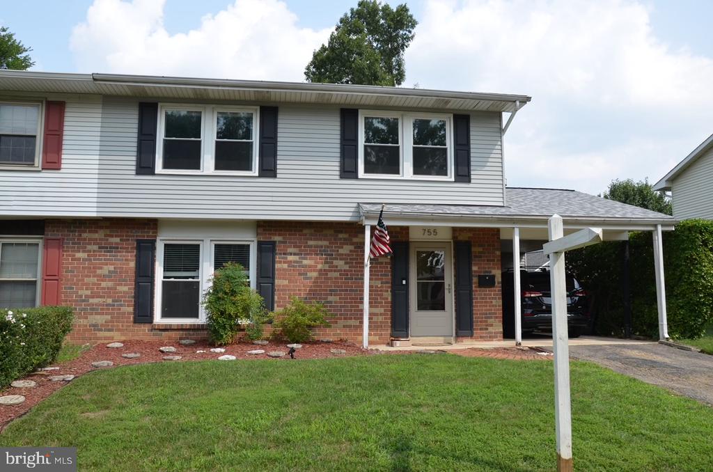 Chapelgate Dr, Odenton, MD 21113