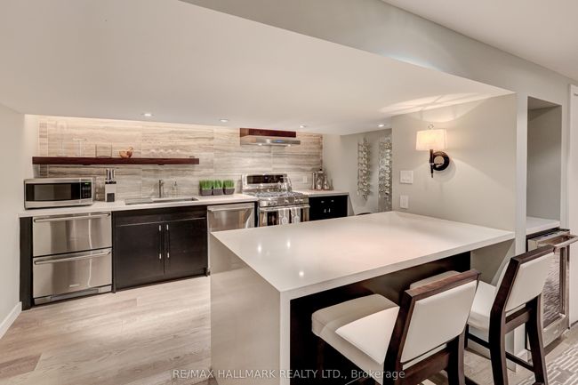 4 Tinder Cres, House other with 4 bedrooms, 2 bathrooms and 4 parking in North York ON | Image 17