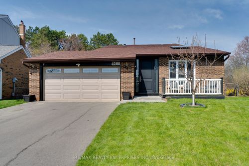 4280 Flitter Crt, Mississauga, ON, L5L2H8 | Card Image