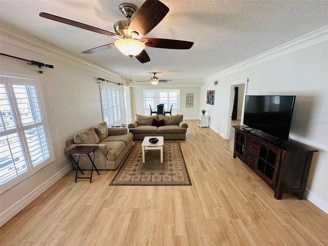 APT-401 - 4950 Gulf Blvd, Condo with 2 bedrooms, 2 bathrooms and null parking in ST PETE BEACH FL | Image 12